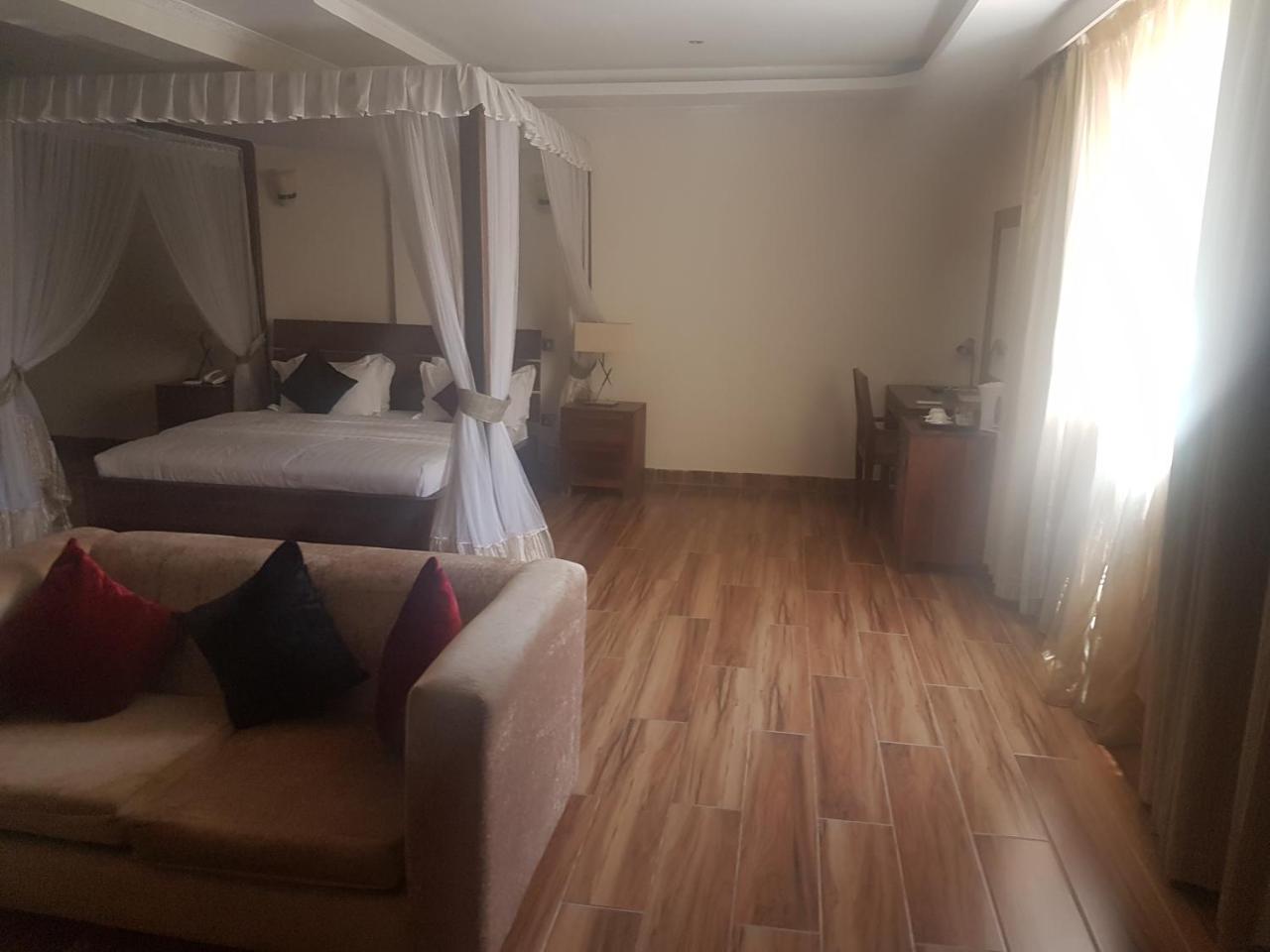 The Vic Hotel Kisumu Dış mekan fotoğraf