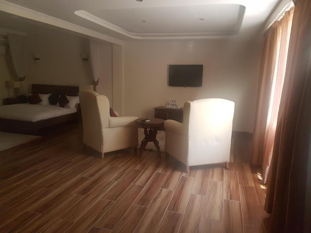 The Vic Hotel Kisumu Dış mekan fotoğraf
